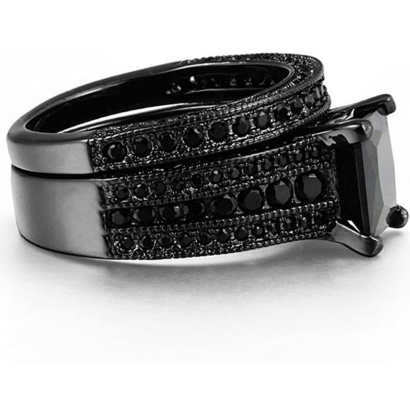 NEW Princess Cut Black Sapphire 925 Silver Ring - Picture 6 of 6